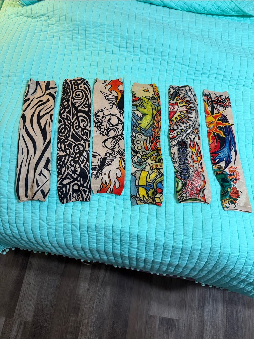 Fake tattoo sleeves